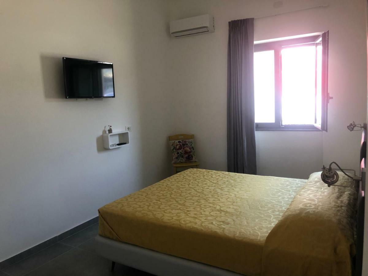 Hostal Il Platano Residenza Rurale Agropoli Exterior foto