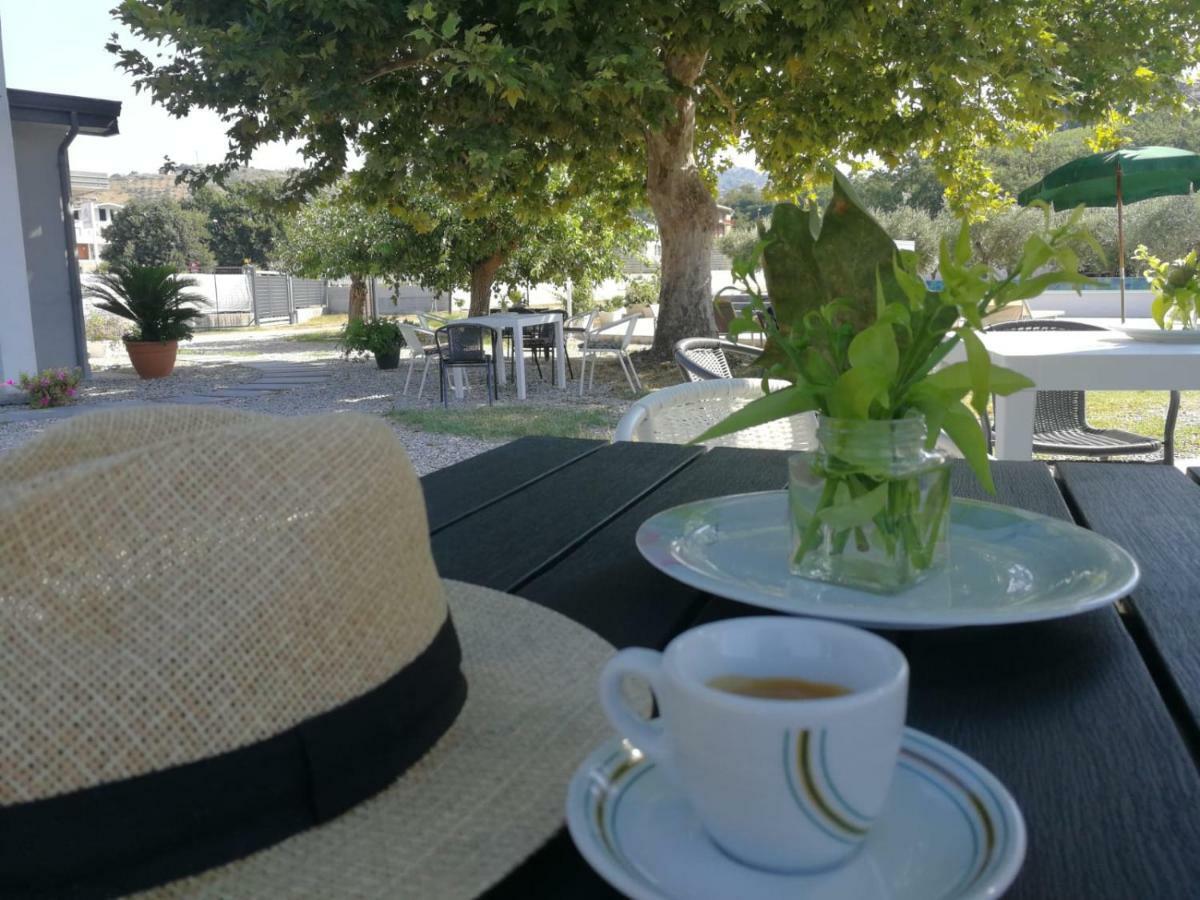 Hostal Il Platano Residenza Rurale Agropoli Exterior foto